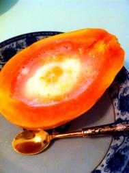 美容又美味的木瓜炖鸡蛋的家常做法