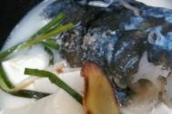 正宗花鲢鱼头炖豆腐的做法