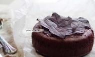 落叶古典巧克力蛋糕——好吃到让人尖叫（附巧克力叶子的做法）怎么做最好吃