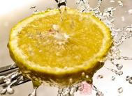 柠檬水怎么做 柠檬水的作用