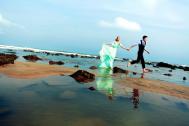 海景婚纱摄影 如何拍出最美的海景婚纱照？
