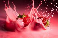 草莓和牛奶水花照片拍摄技巧