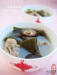 乌发利肝之排骨海带汤的做法 如何做乌发利肝之排骨海带汤