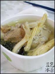 排骨疏菜汤的做法 排骨疏菜汤怎么做好吃