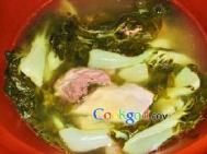 灵芝花胶煲猪骨汤的家常做法 灵芝花胶煲猪骨汤怎么吃