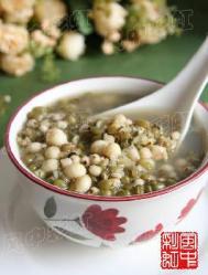 如何做绿豆莲子薏米粥 绿豆莲子薏米粥做法