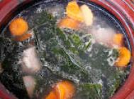 海带排骨汤怎么吃最好 海带排骨汤的家常做法
