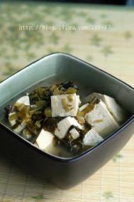 水冬芥菜滚豆腐正宗做法 水冬芥菜滚豆腐的做法