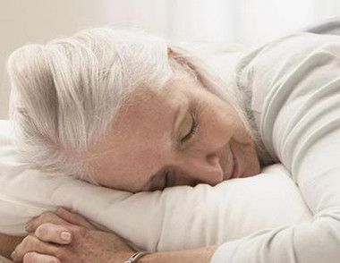 老年人睡眠差怎么办 如何解决老年人睡眠问题