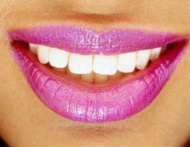 嘴唇发紫是什么原因 嘴唇发紫是的原因