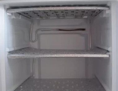 为什么冰箱冷藏室有积水 冰箱冷藏室积水的原因有哪些