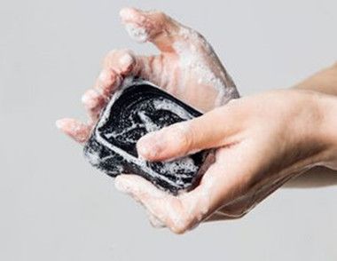 怎么用香皂洗脸 用香皂洗脸的方法