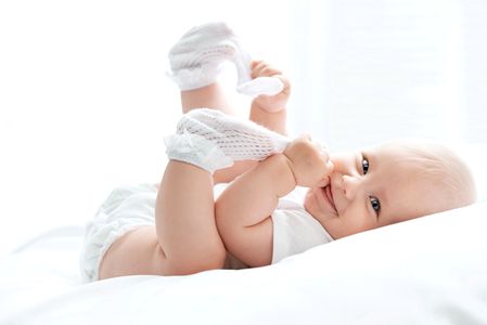 宝宝可以穿袜子睡觉吗 宝宝穿袜子睡觉好吗