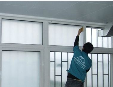 家里玻璃窗贴膜有什么好处 玻璃窗贴膜的作用