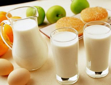 奶不能和什么同吃 喝牛奶注意事项