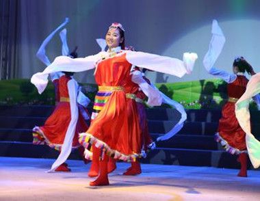蒙古族春节有什么习俗 蒙古族春节的习俗