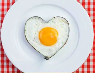 情人节早餐：心形土司的做法