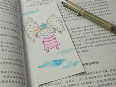 蝴蝶结小女孩手绘书签的画法