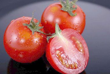 西红柿有哪些美容养颜的功效