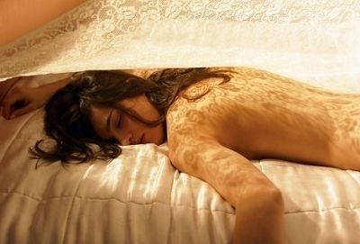 裸睡对女生有哪些好处 裸睡有助于身体健康