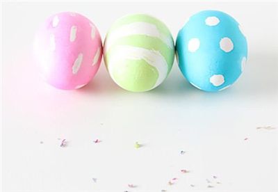 复活节彩蛋的简单做法 教你做美丽的复活节彩蛋
