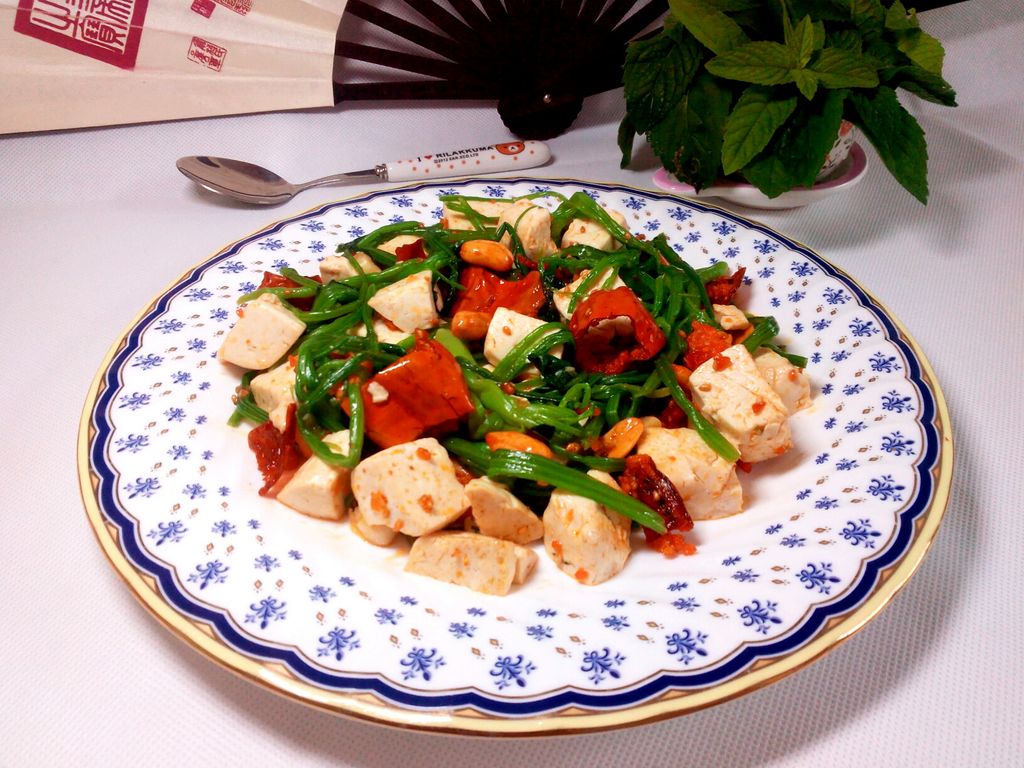 翠椒豆腐怎么做 翠椒豆腐的做法