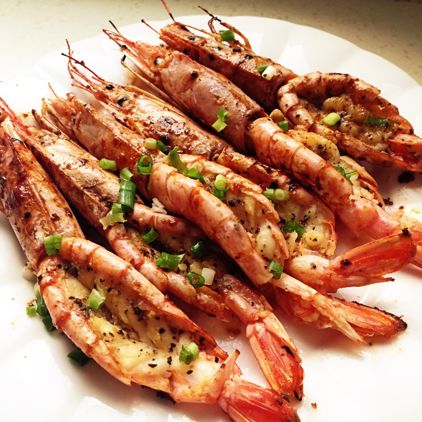 香煎阿根廷红虾吃法 香煎阿根廷红虾如何吃