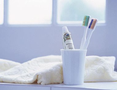 洗漱用品多久更换一次合适 牙刷毛巾用多久合适