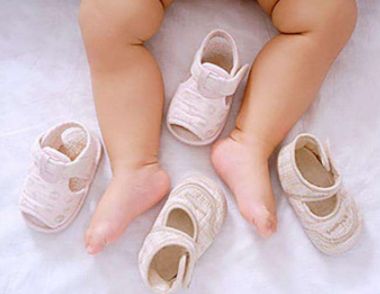 哪些鞋不适合宝宝穿 如何挑选好鞋