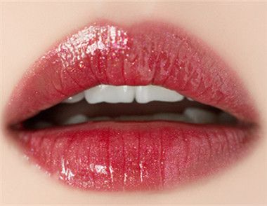 KIKO 3D唇釉试色 来看看你适合哪个色号