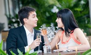 第一次约会男生应该聊些什么