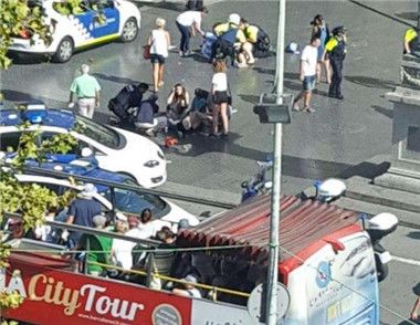 巴塞罗那恐怖袭击13死100伤 如何应对恐怖袭击