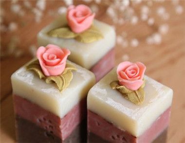 怎么自制香皂 简单玫瑰香皂的制作方法