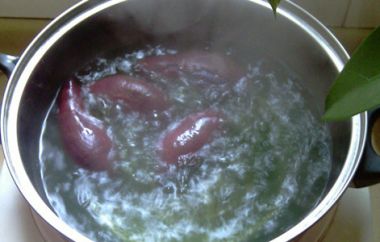 紫薯煮出来的水怎么是绿色的 绿色正常吗？