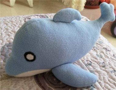 可爱海豚玩偶怎么制作 海豚玩偶的制作方法