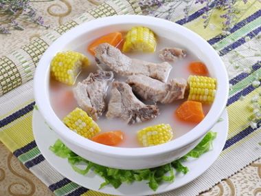玉米排骨汤制作详解  带你制作美味营养汤