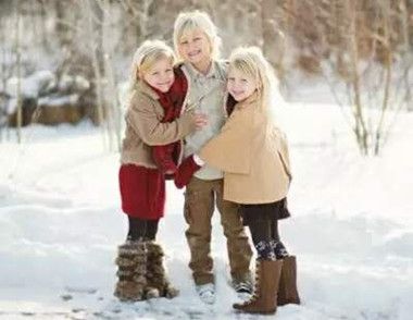 怎么在雪天给孩子拍照