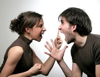 夫妻吵架怎么办 怎么缓和关系