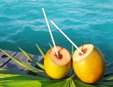 怎么挑选椰子 椰子的好处有哪些