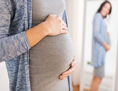 怀孕一个月孕妇可以吃什么 孕妇可以上网吗