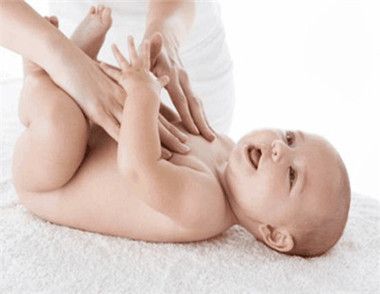 婴儿抚触是什么  婴儿抚触有哪些好处