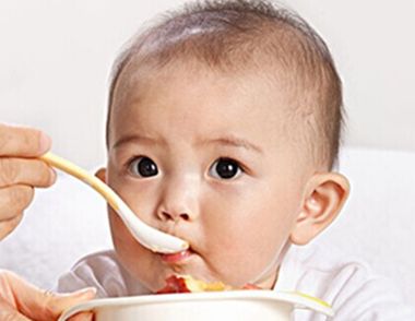 宝宝辅食的喂养有哪些误区？怎么给宝宝添加辅食