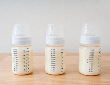 不同年龄宝宝怎么选购奶粉？宝宝选购奶粉要注意什么