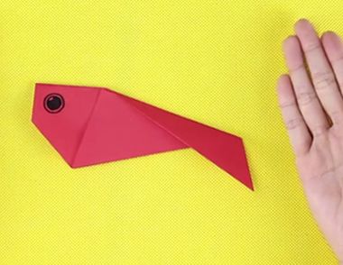 小金鱼折纸教程  怎样折小金鱼折纸