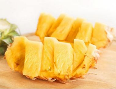 泰国小菠萝好吃吗 泰国小菠萝怎么吃