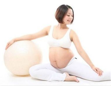 孕妇做瑜伽有什么好处 孕妇瑜伽的好处有哪些