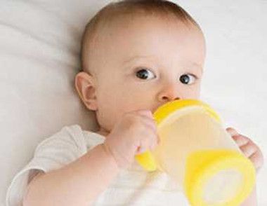 宝宝奶粉过敏原因 预防宝宝奶粉过敏的最佳方案