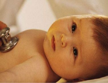 新生儿黄疸的原因有哪些 新生儿黄疸的症状是什么