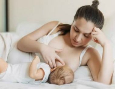 哺乳期奶结是什么原因 哺乳期奶结怎么办