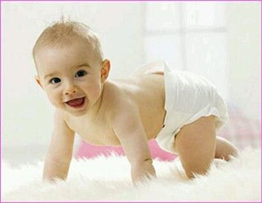 纸尿裤漏尿的原因有哪些 穿纸尿裤会导致宝宝o型腿吗